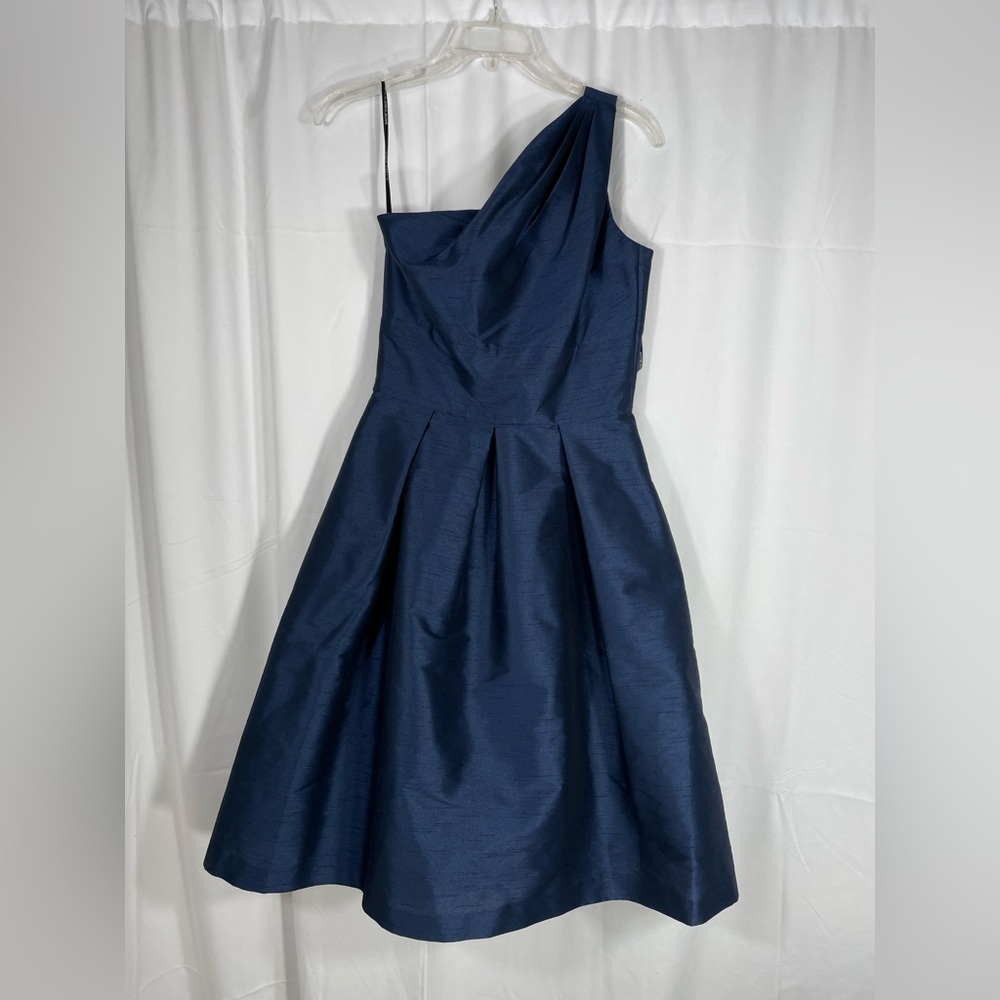 ALFRED SUNG Midnight Blue One-Shoulder Dress.